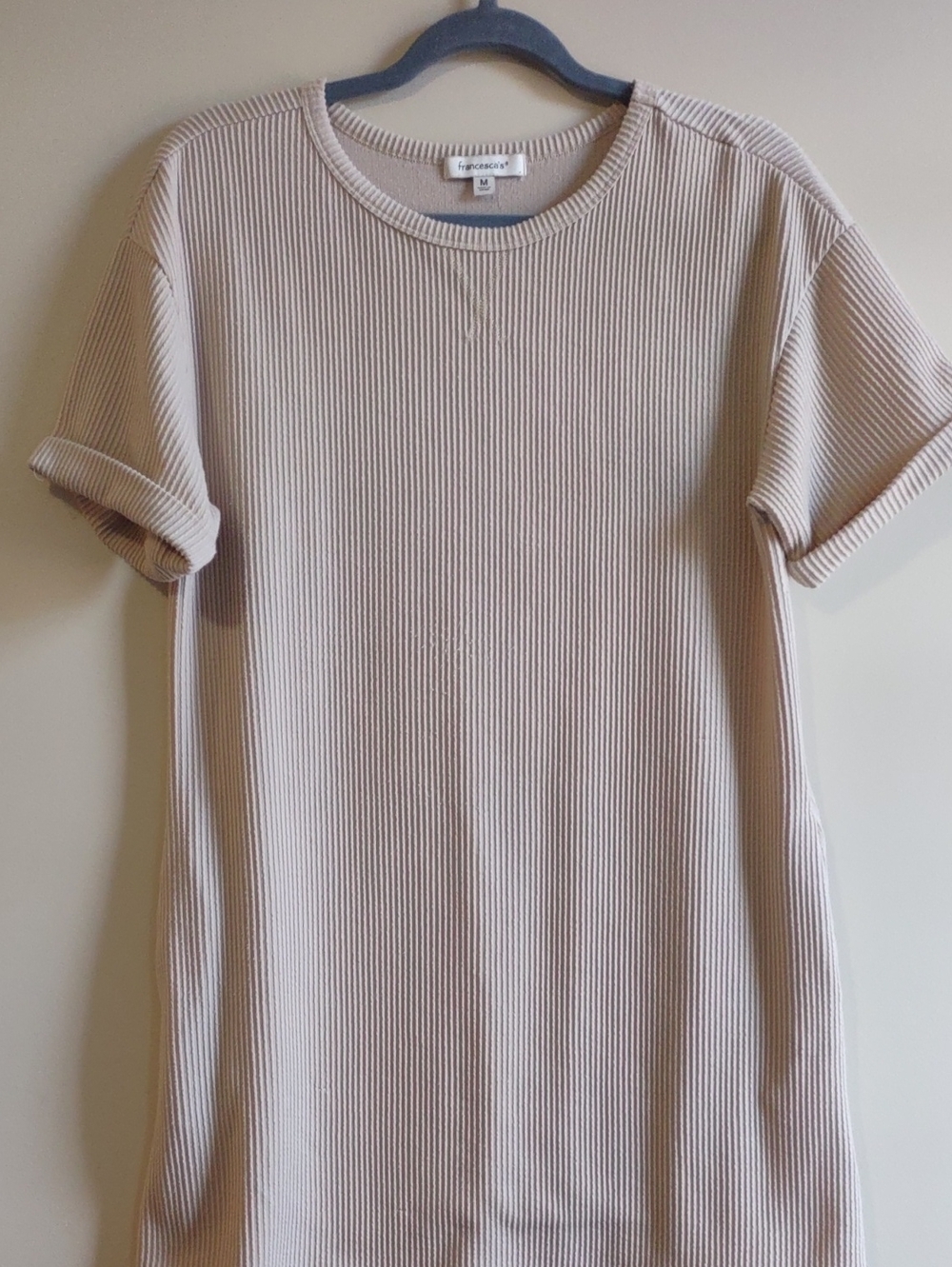 Francesca's Ribbed Knit T-Shirt Shift DressIn Excellent Pre-Owned Condition